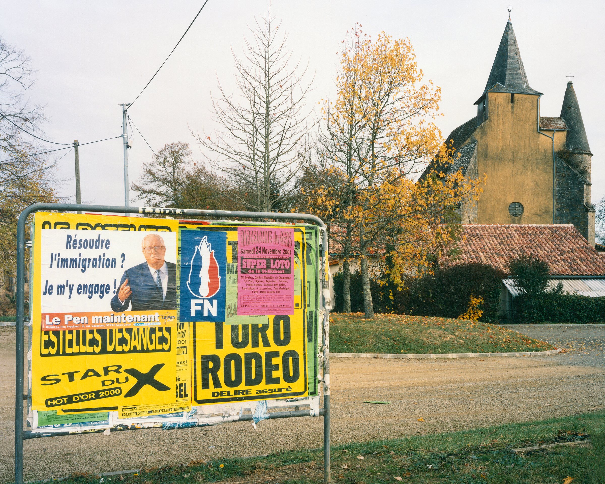 Hexagone 2 — The Landscape Consumed — Public billboard, Urgosse, Gers, 2001